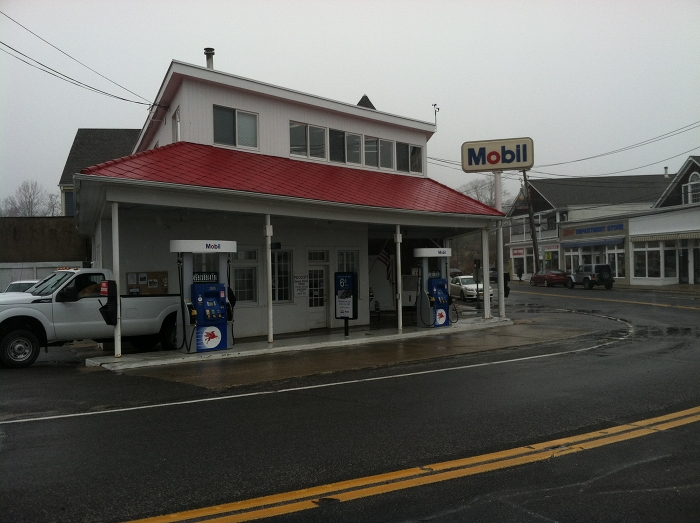 Shelter Island Gas Station